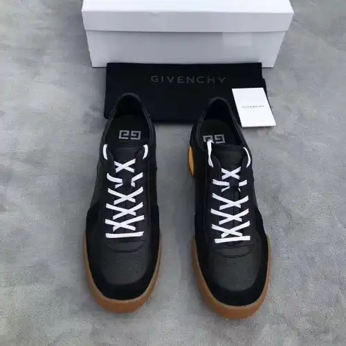 Givenchy Shoes 1910SH0201