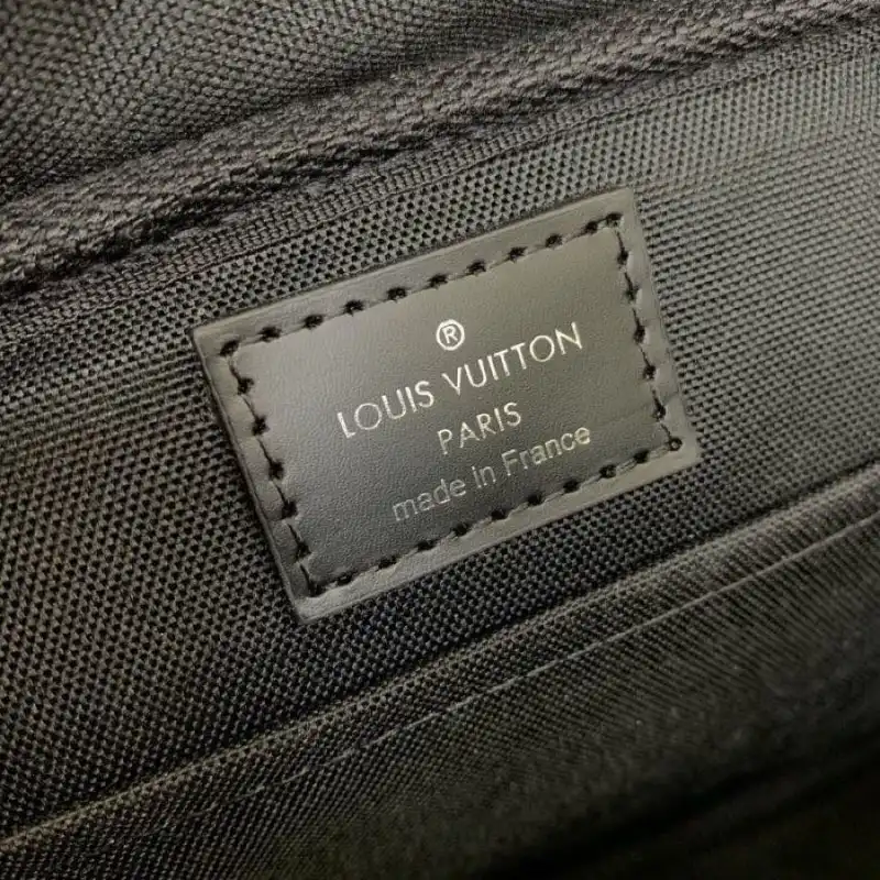 LV Bags 1911B570007