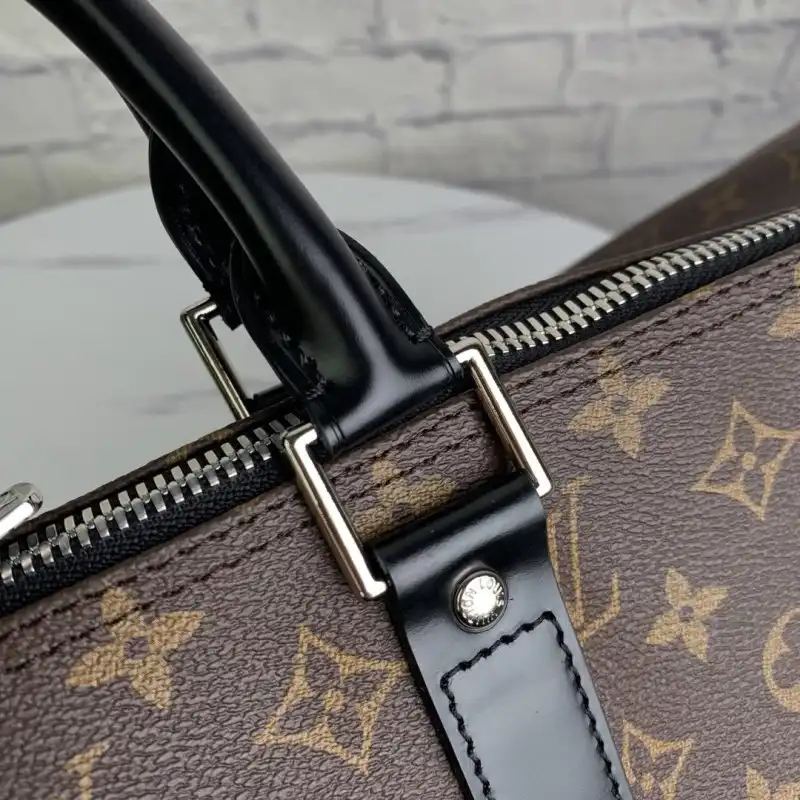 Official Brother Sam LV Bags 1911B570009