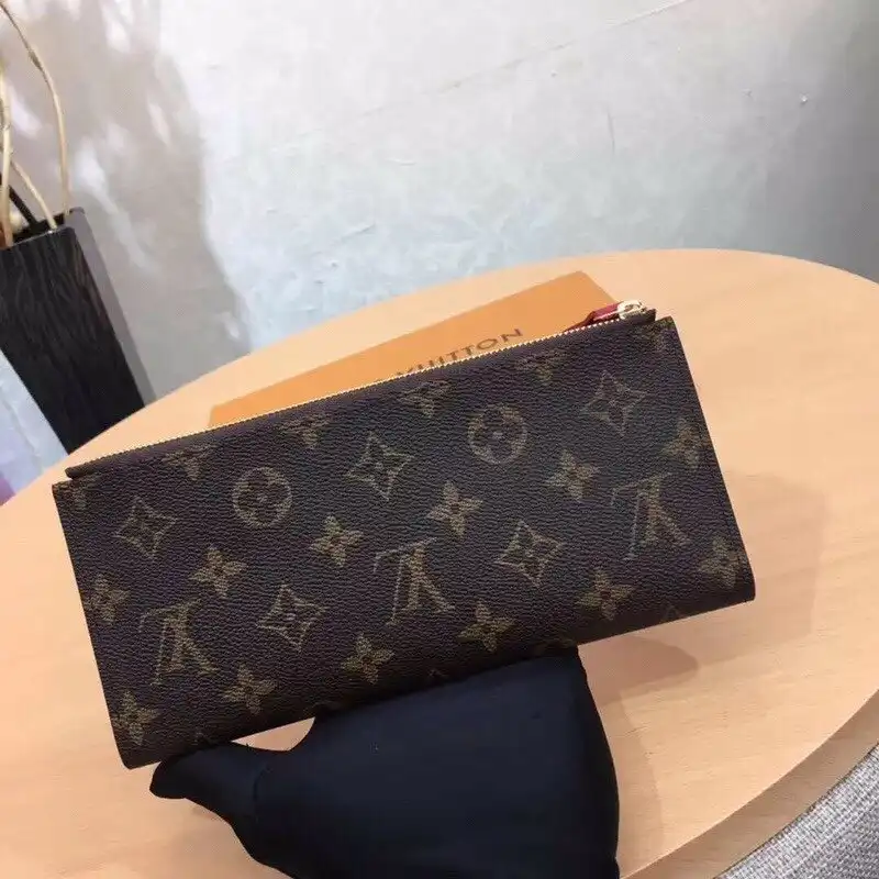 LV Bags 1911B570014