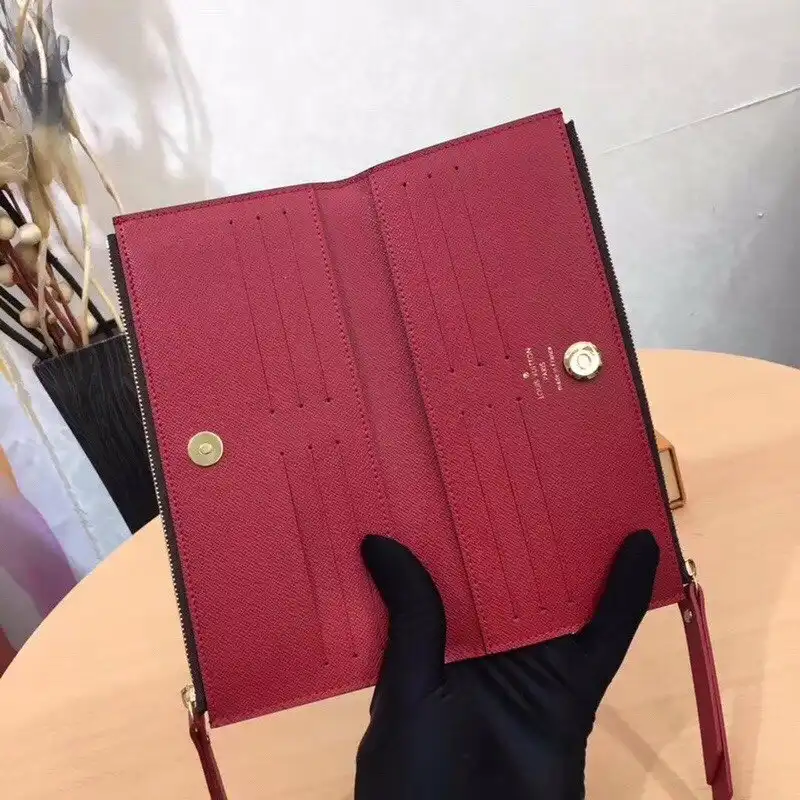 LV Bags 1911B570014