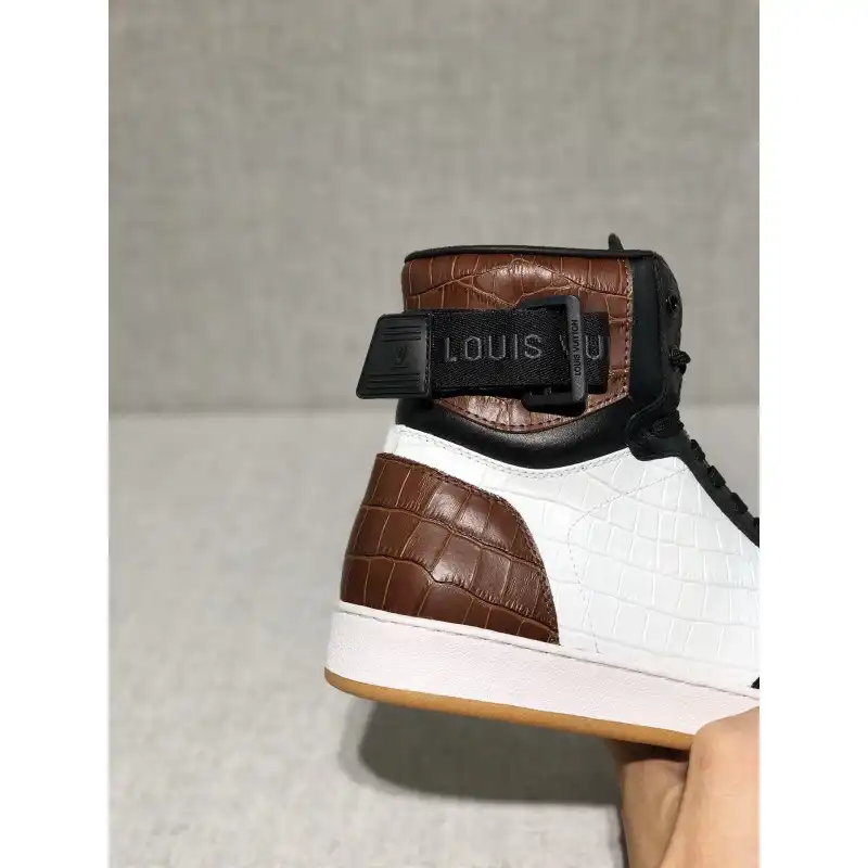 Fashionrep LV Shoes 1911SH0005