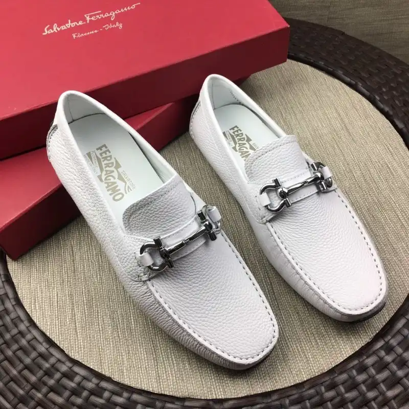 Salvatore Ferragamo Shoes 1911SH0070