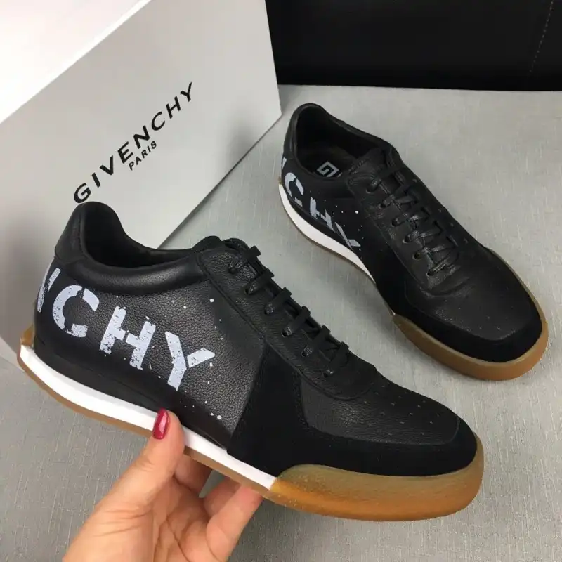 Givenchy Shoes 1911SH0073