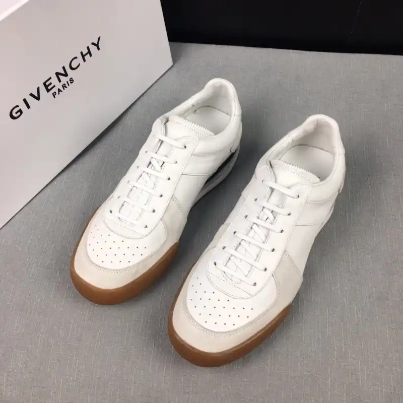 Givenchy Shoes 1911SH0074