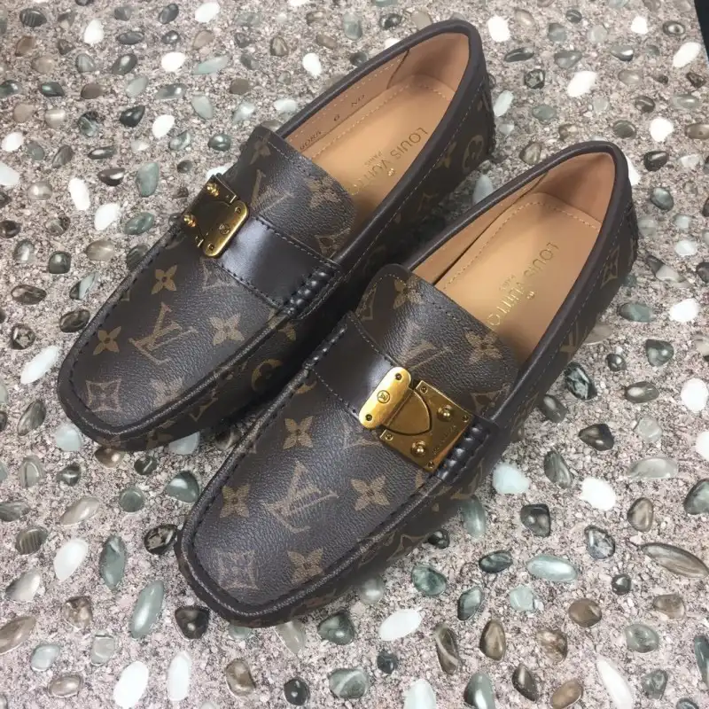 LV Shoes 1911SH0110