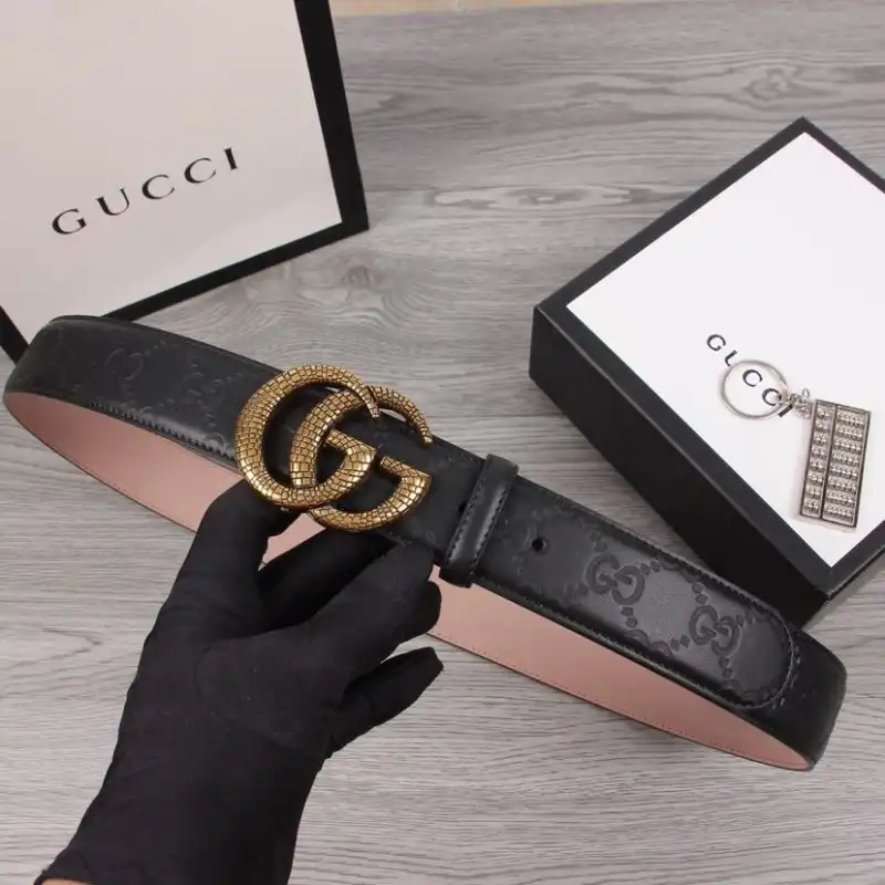 FASH Gucci s Belte 1911X0001