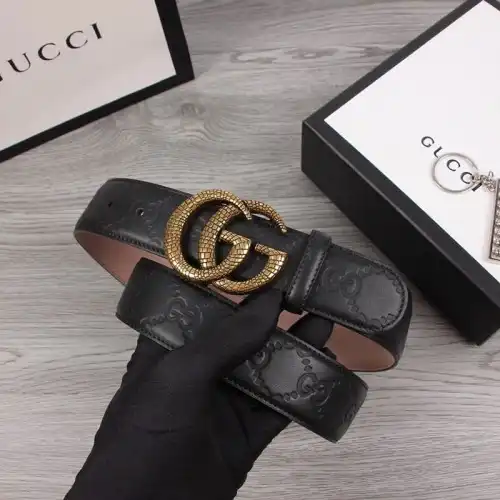 Gucci s Belte 1911X0001