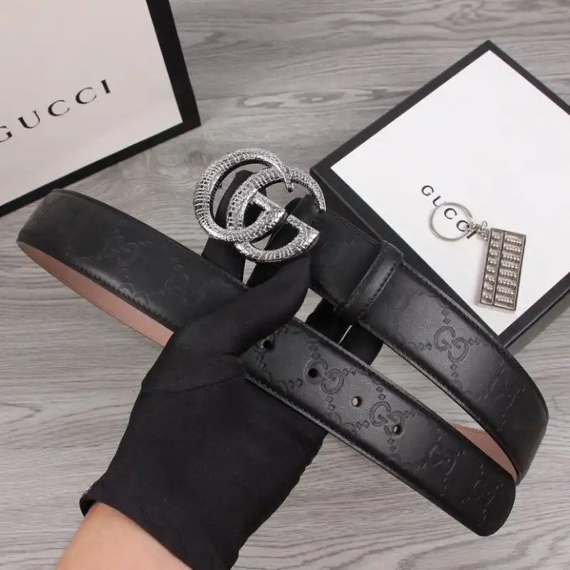 Gucci s Belte 1911X0002