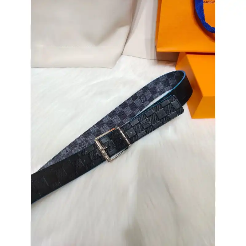 LV s Belte 1911X0005