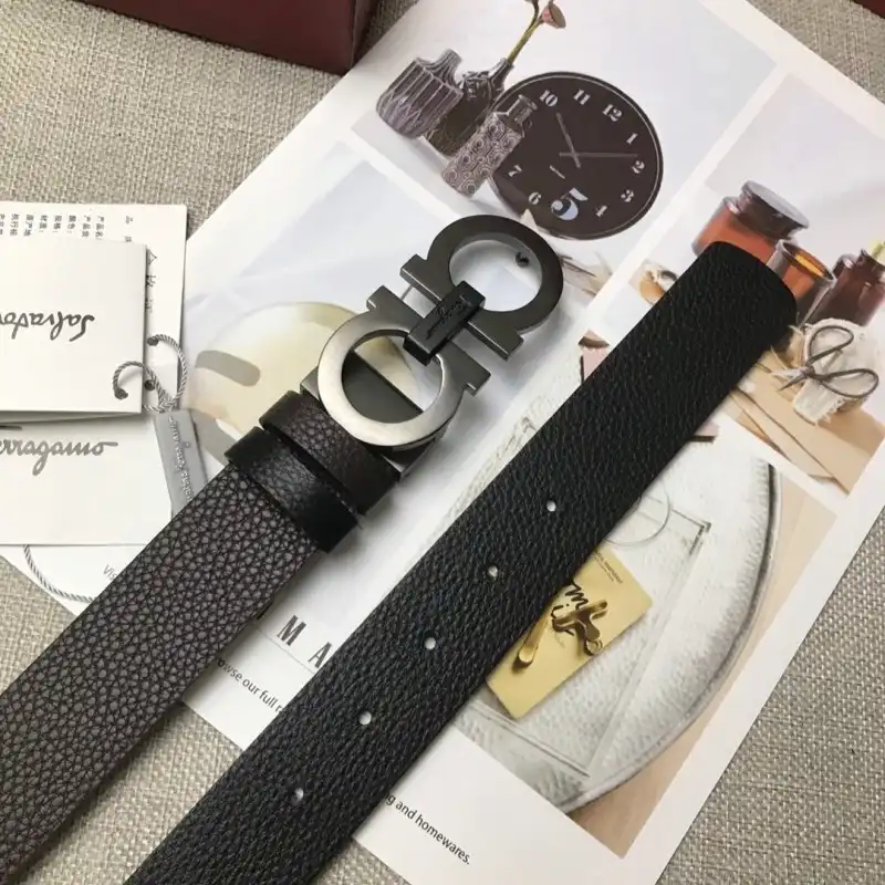 Salvatore Ferragamo s Belte 1911X0019