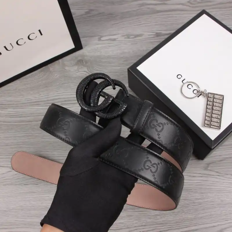 FASH Gucci s Belte 1911X0026