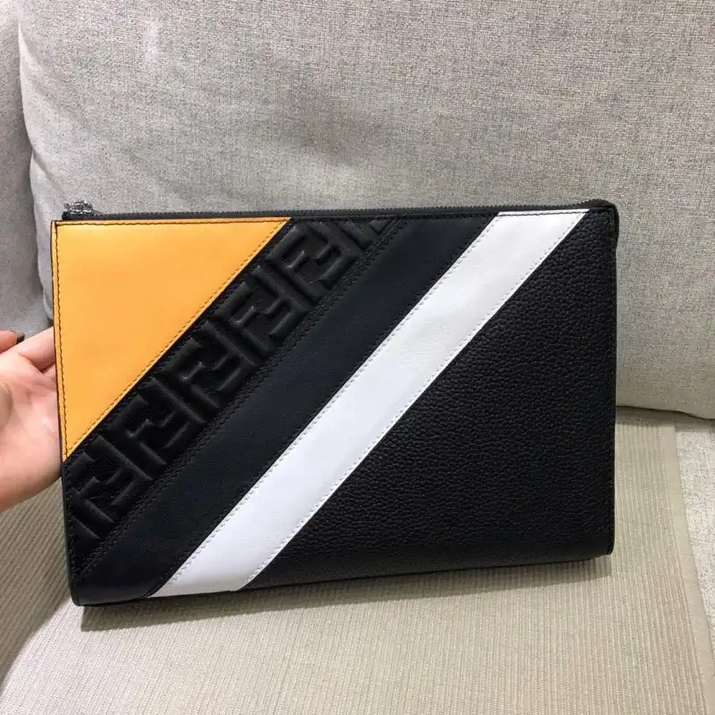 Fendi Bags 1917M0039