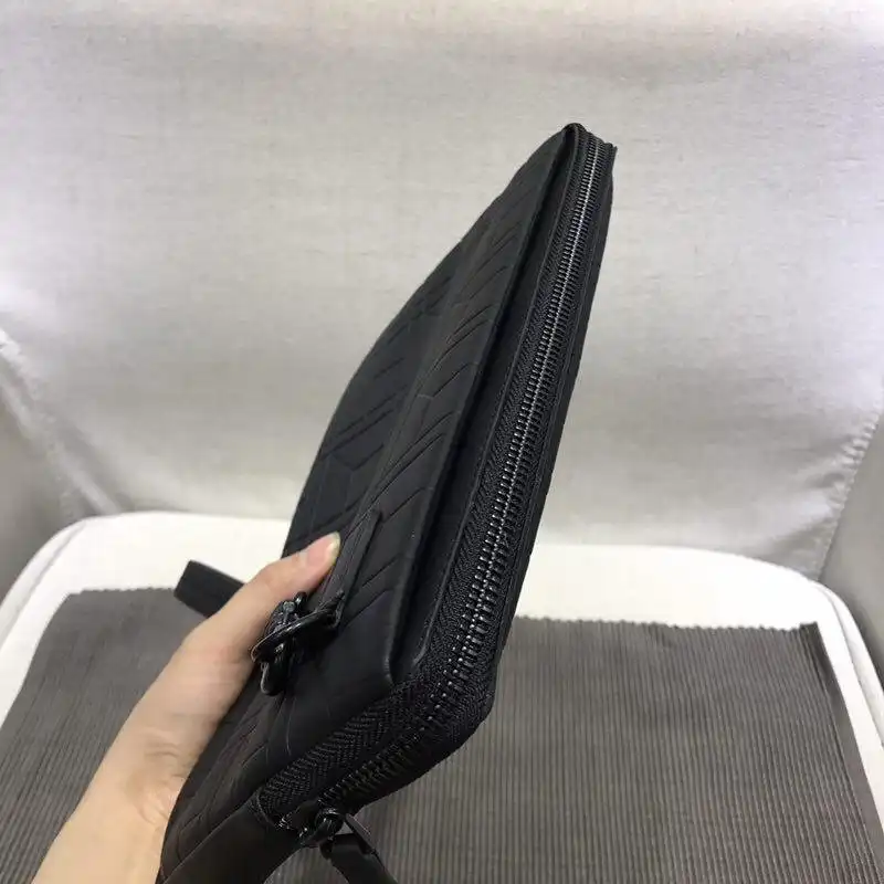 Cheap Gucci Bags 1917M0060