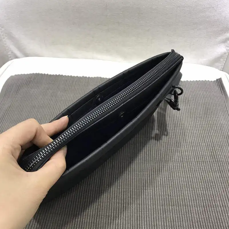 Cheap Gucci Bags 1917M0060