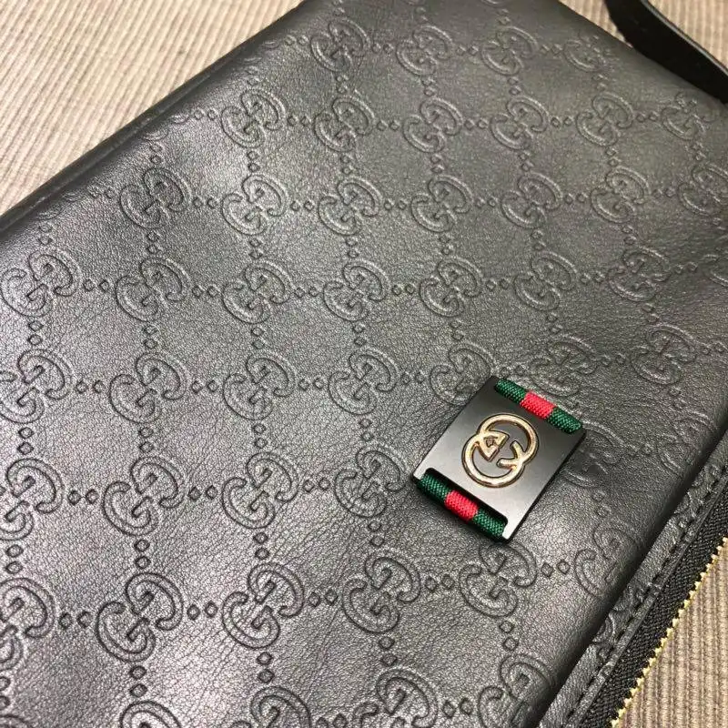 FASH Gucci Bags 1917M0061