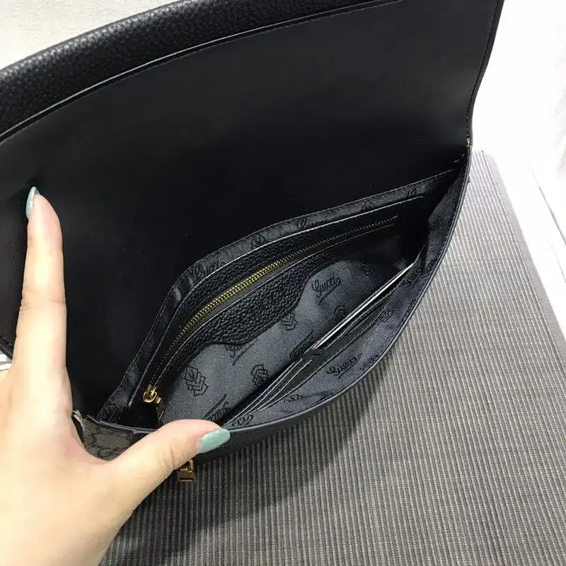 Cheap Gucci Bags 1917M0064