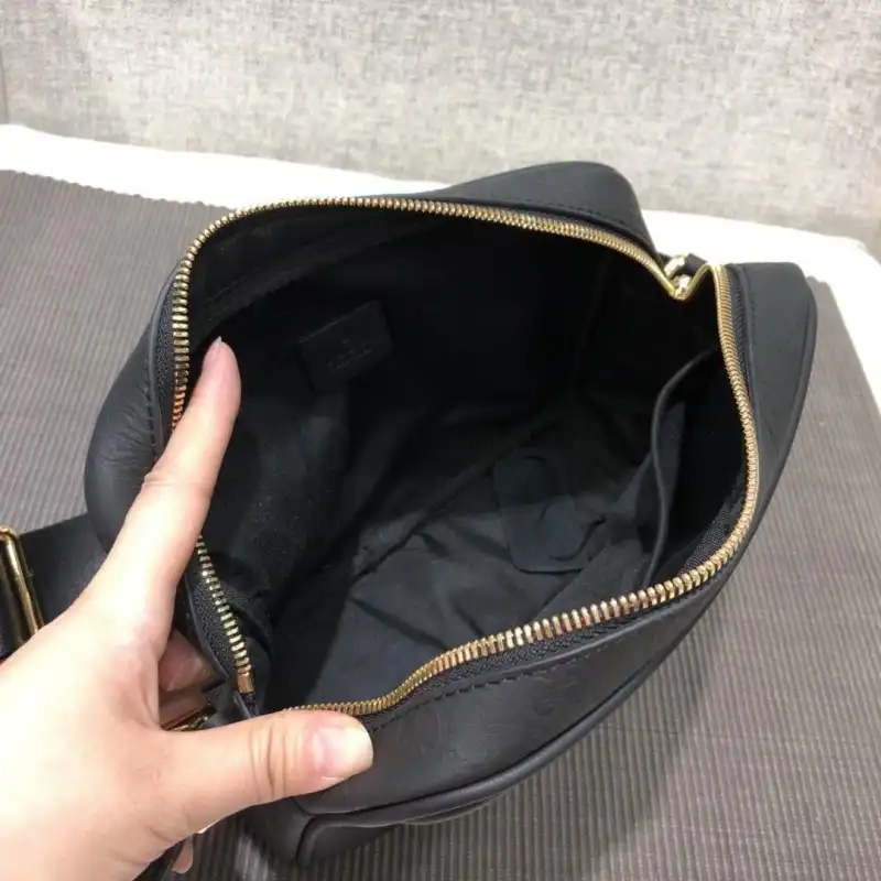 Gucci Bags 1917M0071