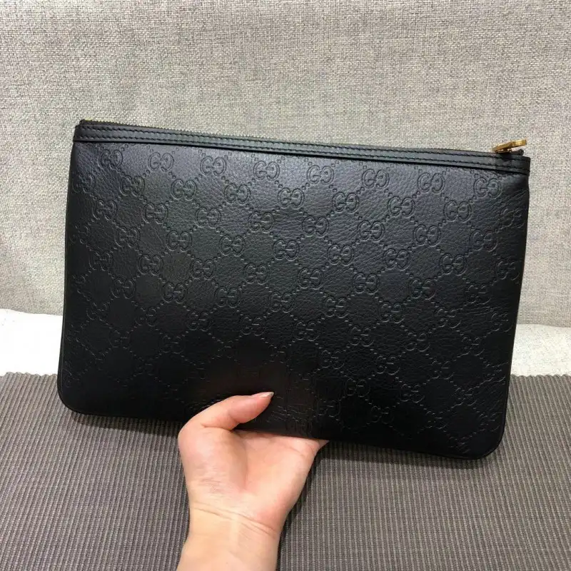 FASH Gucci Bags 1917M0081