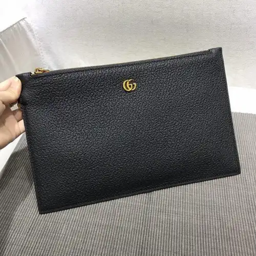 FASH Gucci Bags 1917M0065