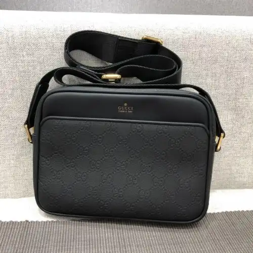 Gucci Bags 1917M0071