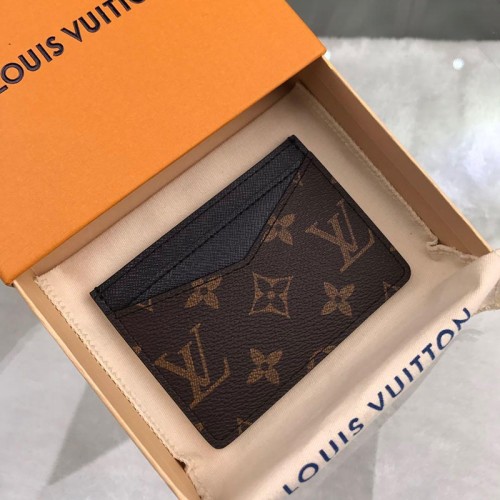 FASH LOUIS VUITTON Bags 19B570006