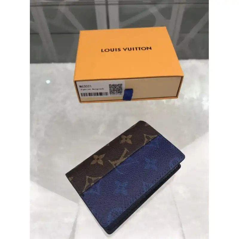 LV Bags 19B570029