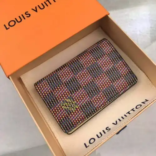 LV Bags 19B570035