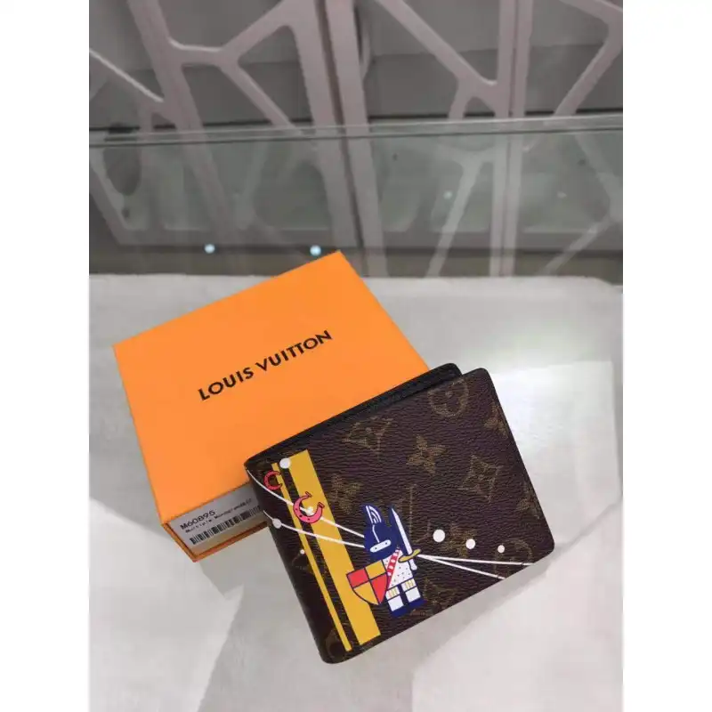 LV Bags 19B570038