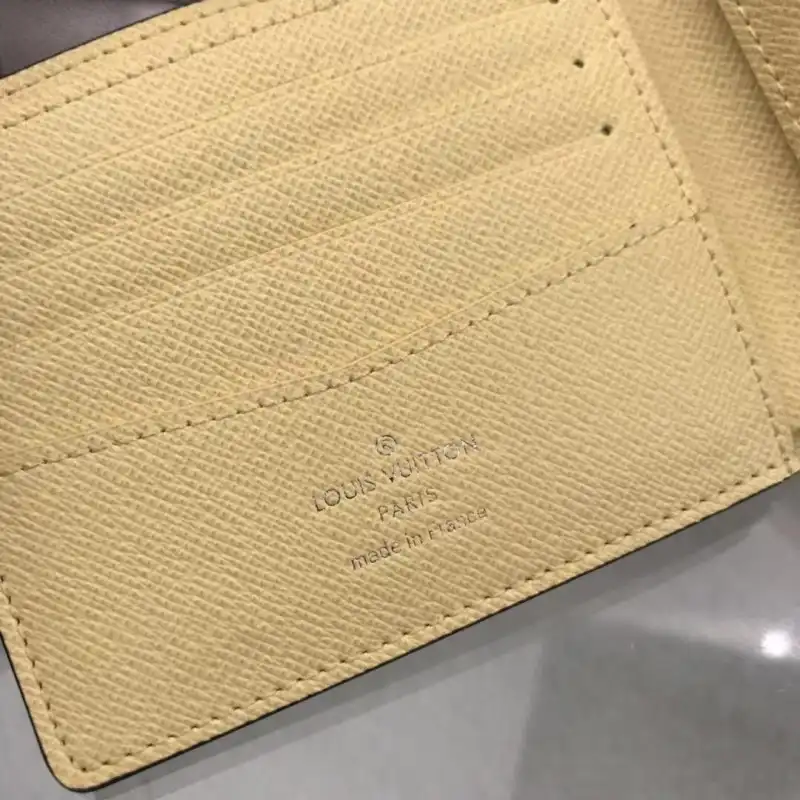 LV Bags 19B570039