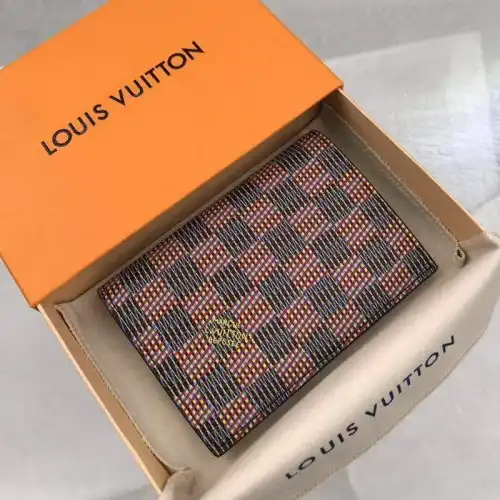 FASH LOUIS VUITTON Bags 19B570051