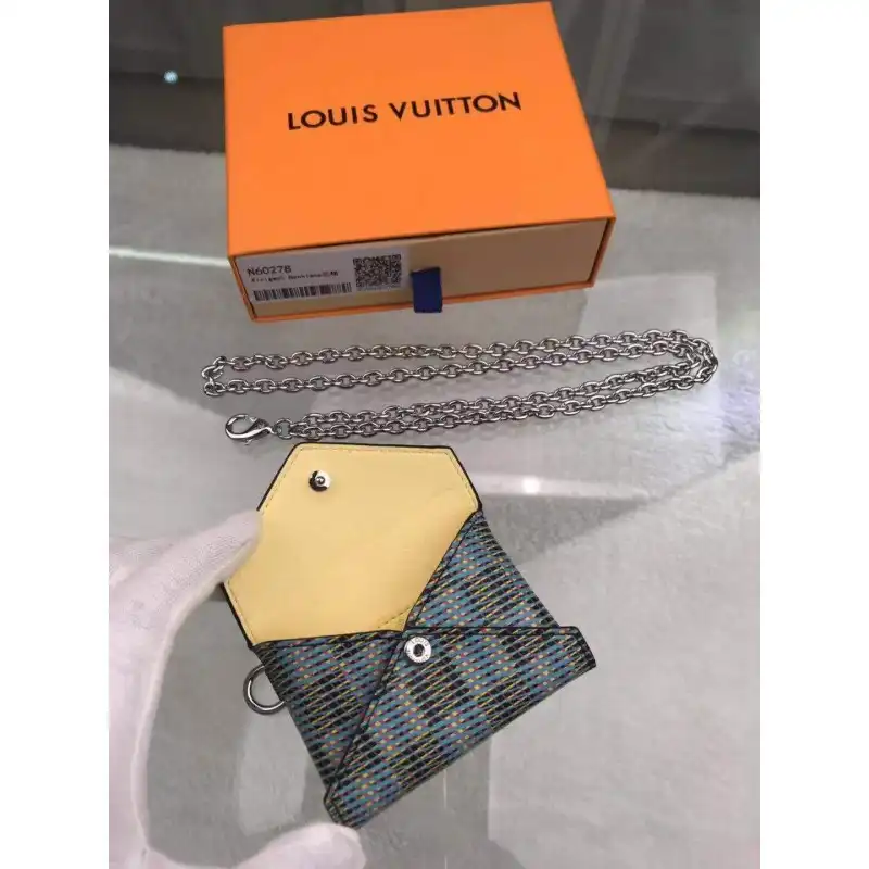 Fashionrepsfam ru LV Bags 19B570094