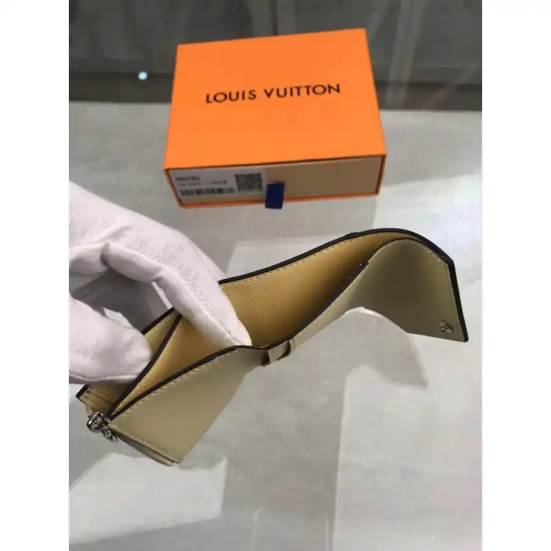 Fashionrep LV Bags 19B570095