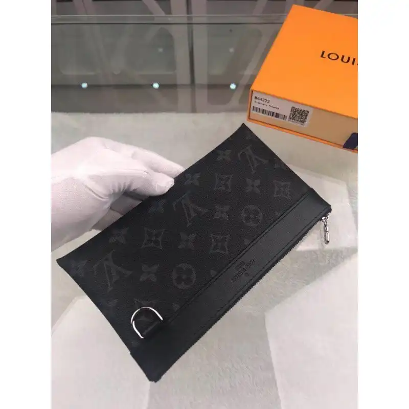 LV Bags 19B570102