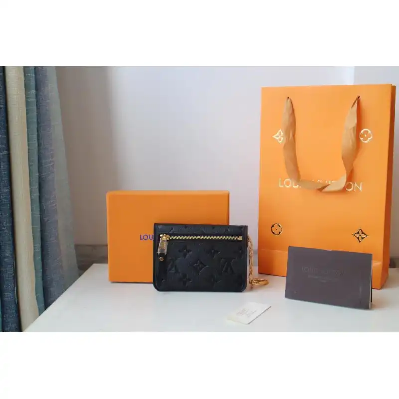 Official FashionRep LV Bags 19B570105