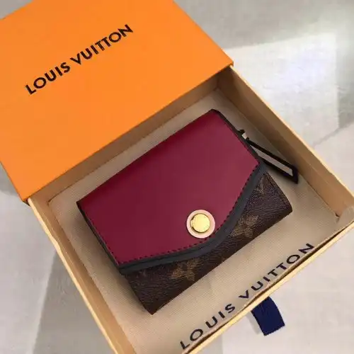 LV Bags 19B570125