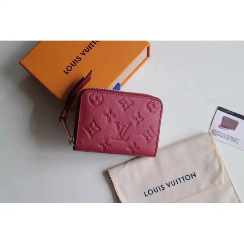 LV Bags 19B570142