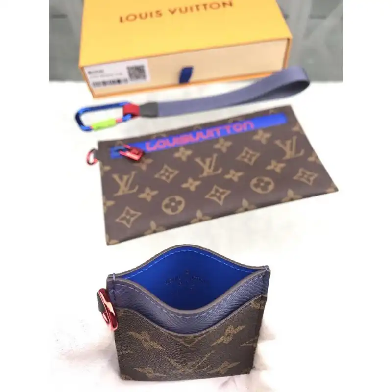 FASH LOUIS VUITTON Bags 19B570149