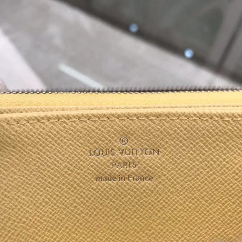 FASH LOUIS VUITTON Bags 19B570150