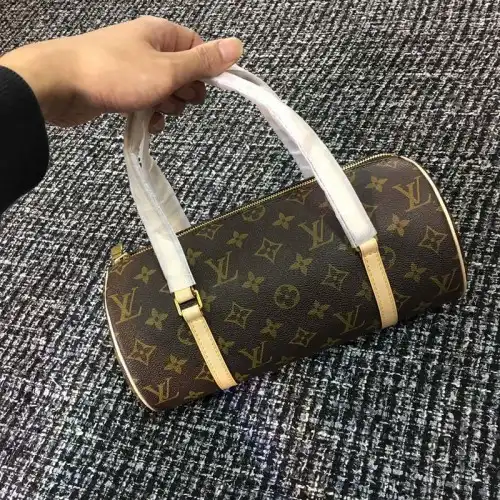 LV Bags 19B570172