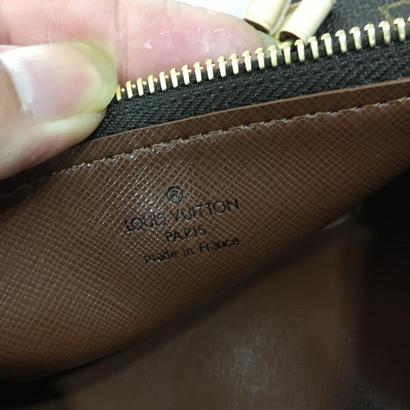 FASH LOUIS VUITTON Bags 19B570172