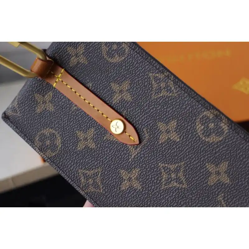 LV Bags 19B570175