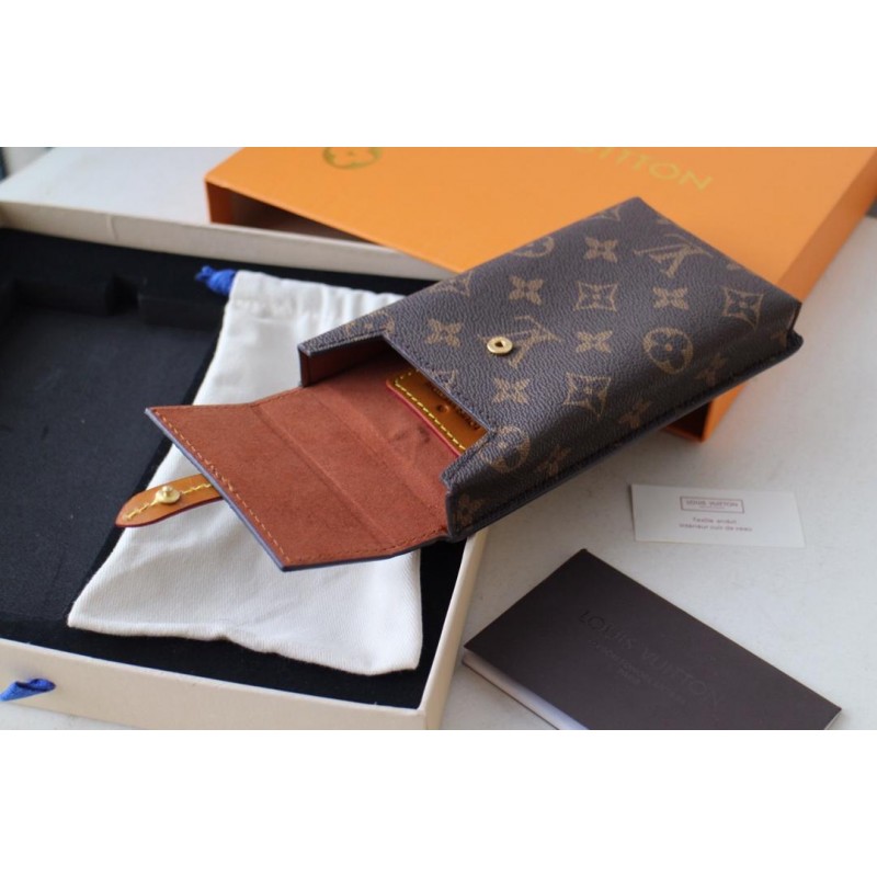 FASH LOUIS VUITTON Bags 19B570175