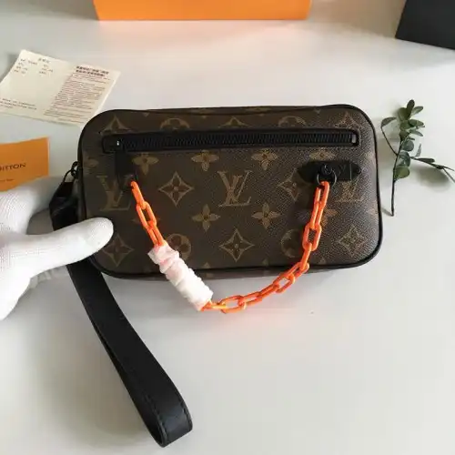 FASH LOUIS VUITTON Bags 19B570218