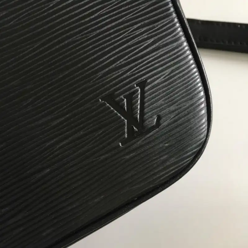 Fashionrep LV Bags 19B570222