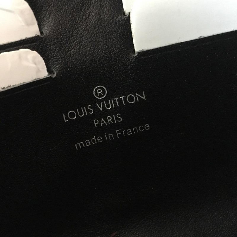 FASH LOUIS VUITTON Bags 19B570222