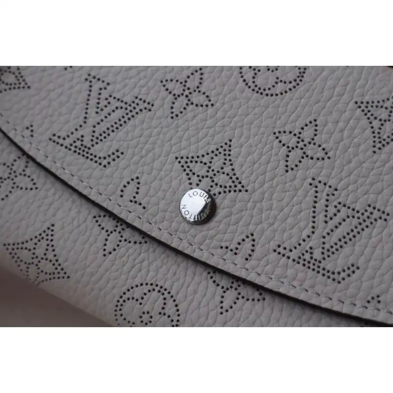 LV Bags 19B570226