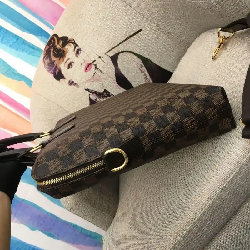 FASH LOUIS VUITTON Bags 19B570236