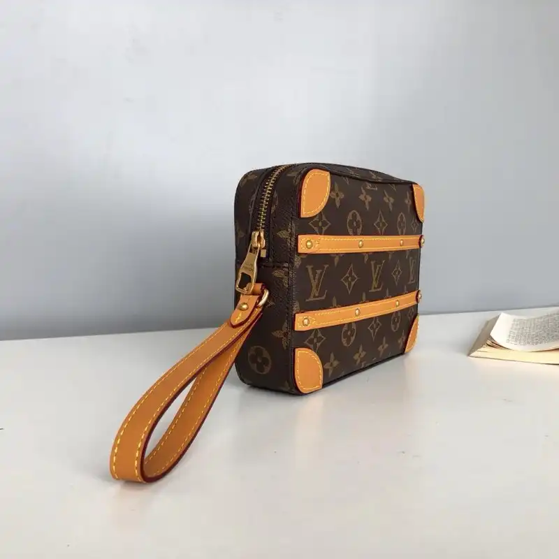 LV Bags 19B570239