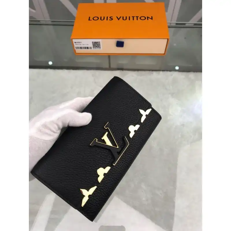 LV Bags 19B570242